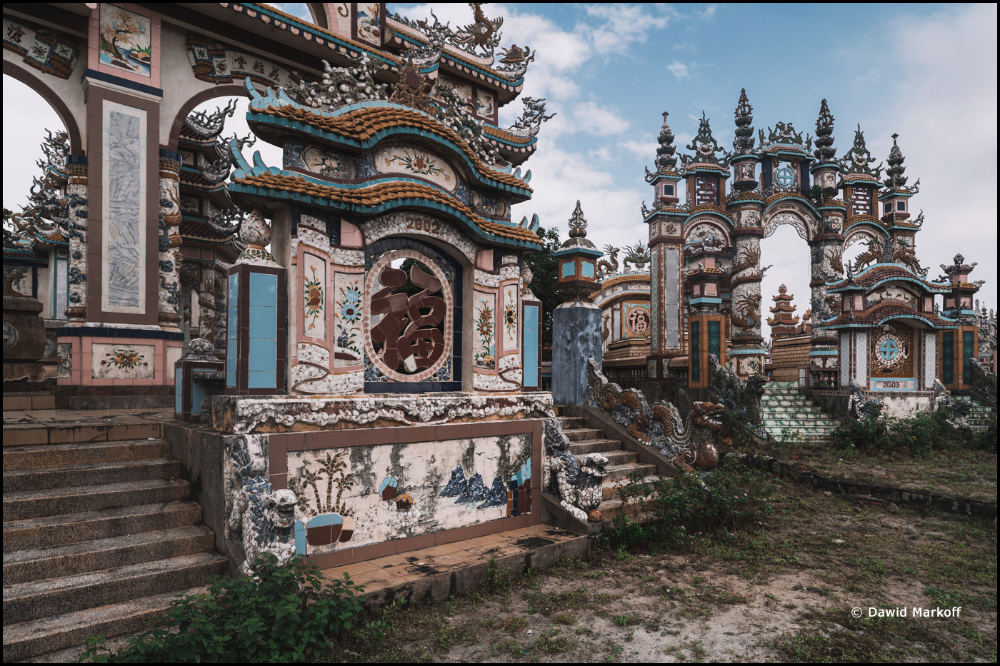 An Bang Ghost Town by Dawid Markoff