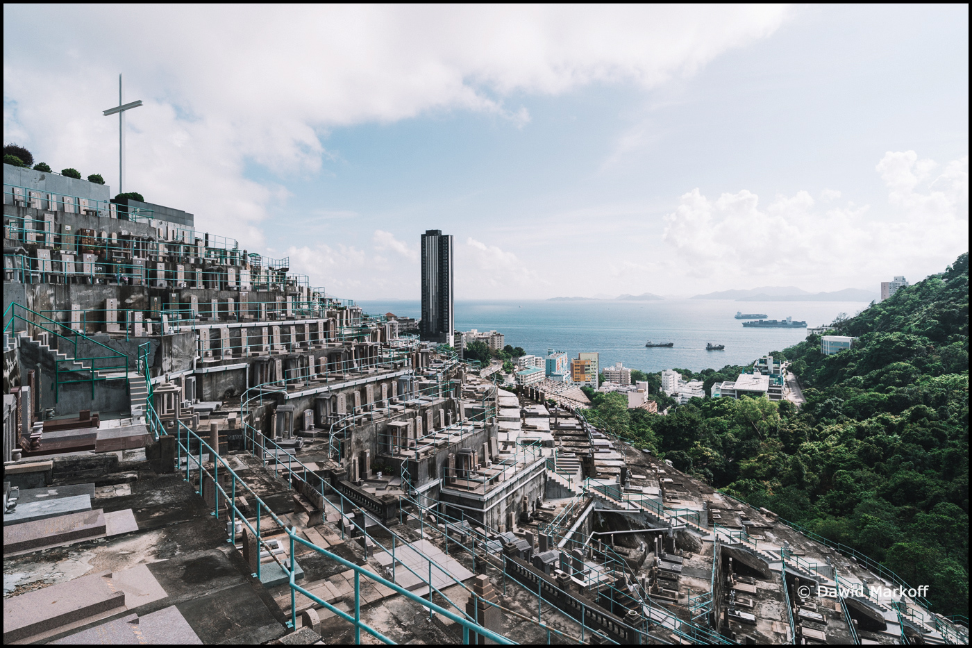 Cmentarz Pok Fu Lam by Dawid Markoff
