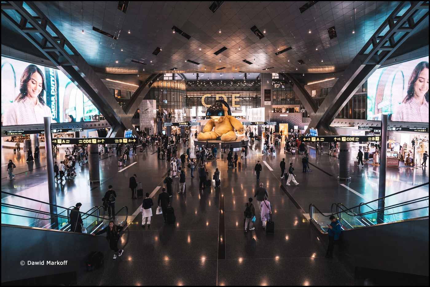 Doha lotnisko by Dawid Markoff