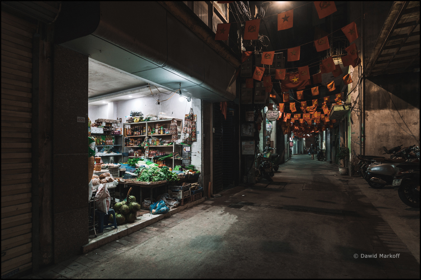 Hanoi by Dawid Markoff