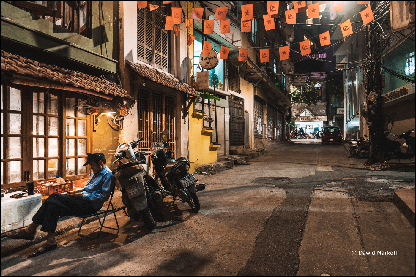 Hanoi by Dawid Markoff