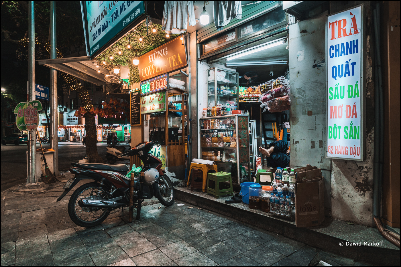 Hanoi by Dawid Markoff