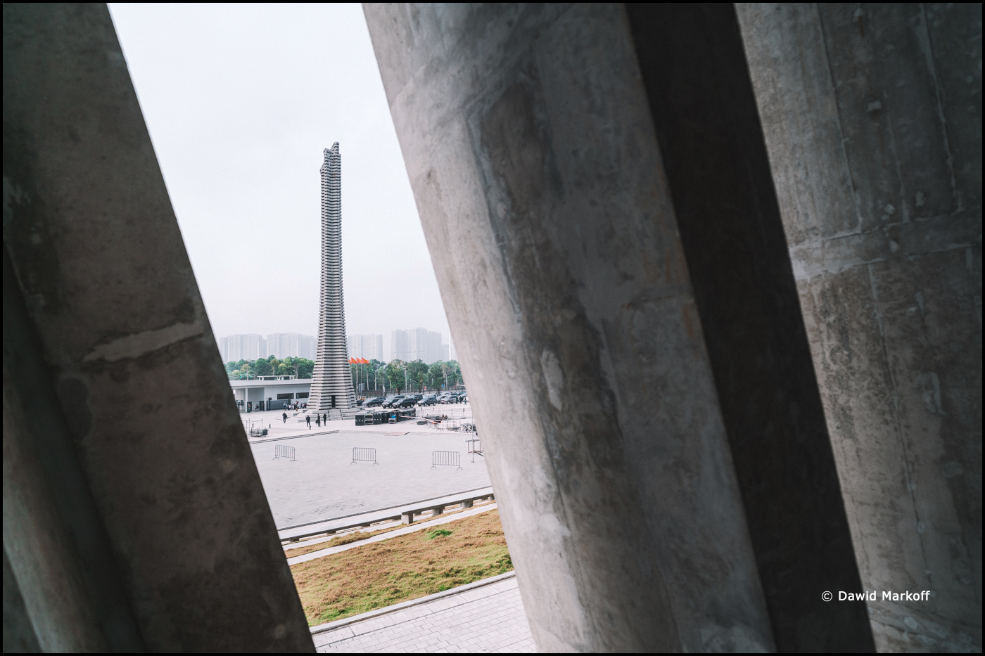 Muzeum Wojny w Hanoi by Dawid Markoff