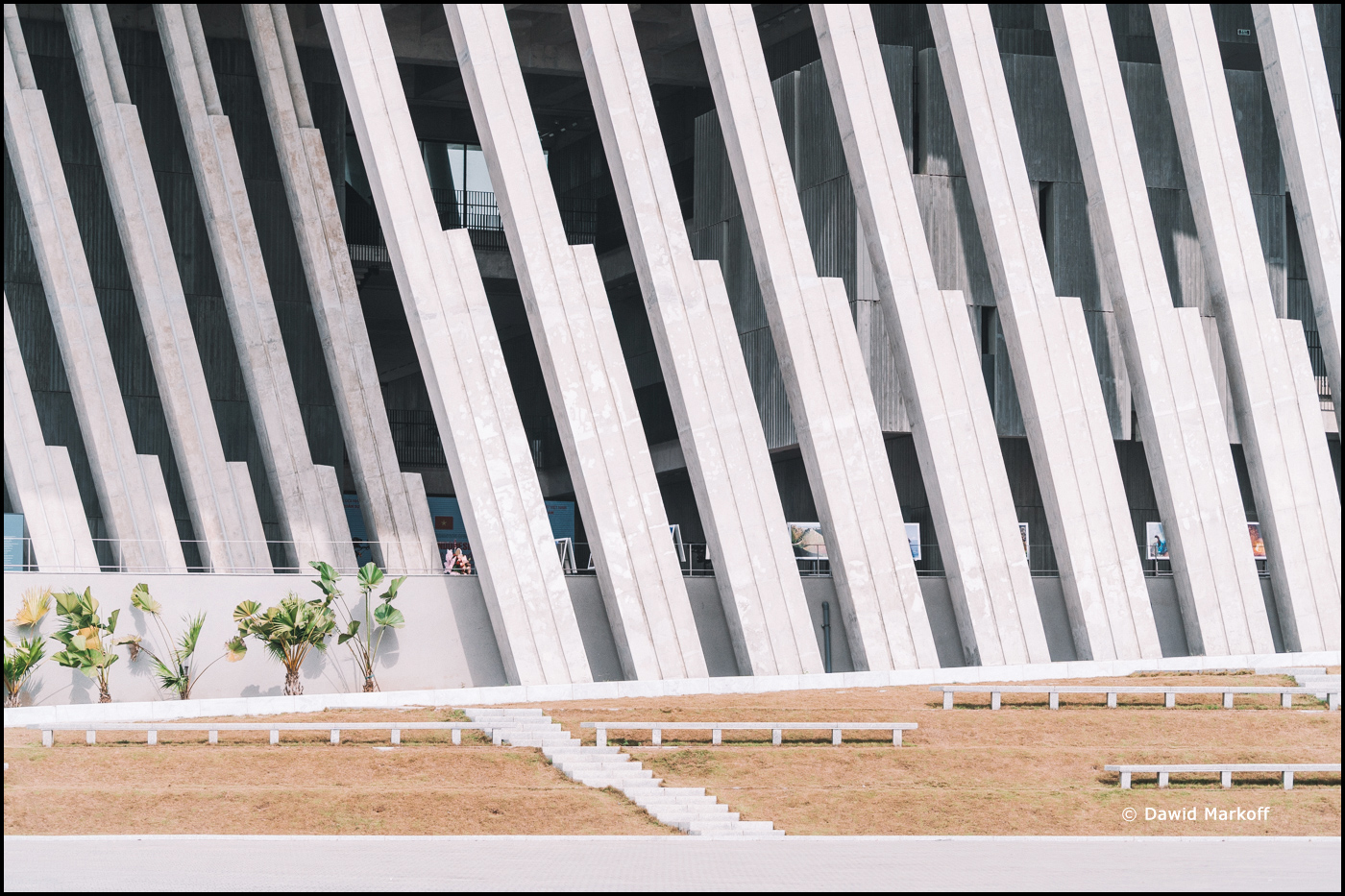 Muzeum Wojny w Hanoi by Dawid Markoff