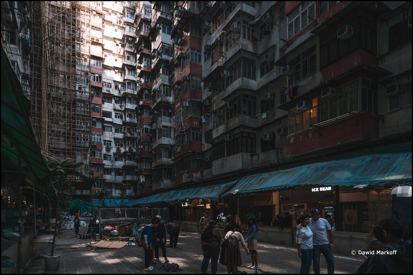 Hong Kong by Dawid Markoff