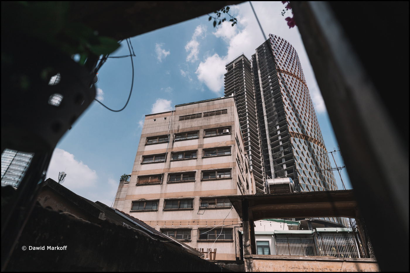 Saigon Wietnam by Dawid Markoff