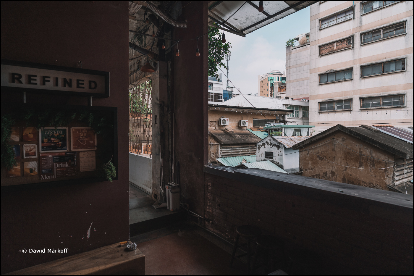 Saigon Wietnam by Dawid Markoff