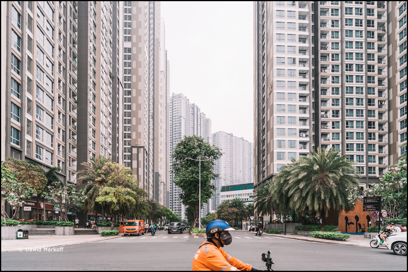 Saigon Wietnam by Dawid Markoff