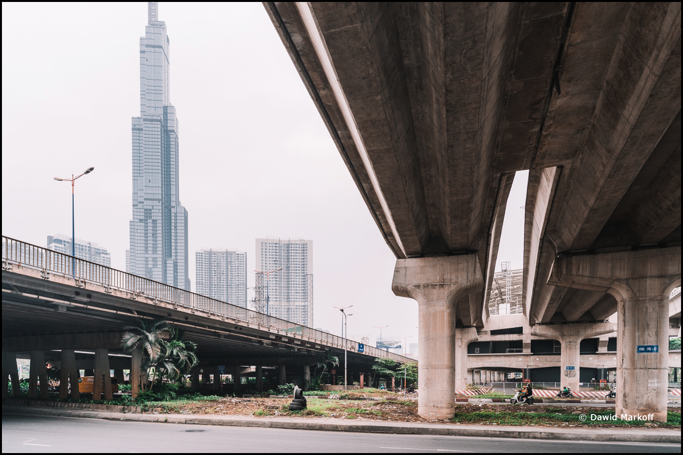 Saigon Wietnam by Dawid Markoff