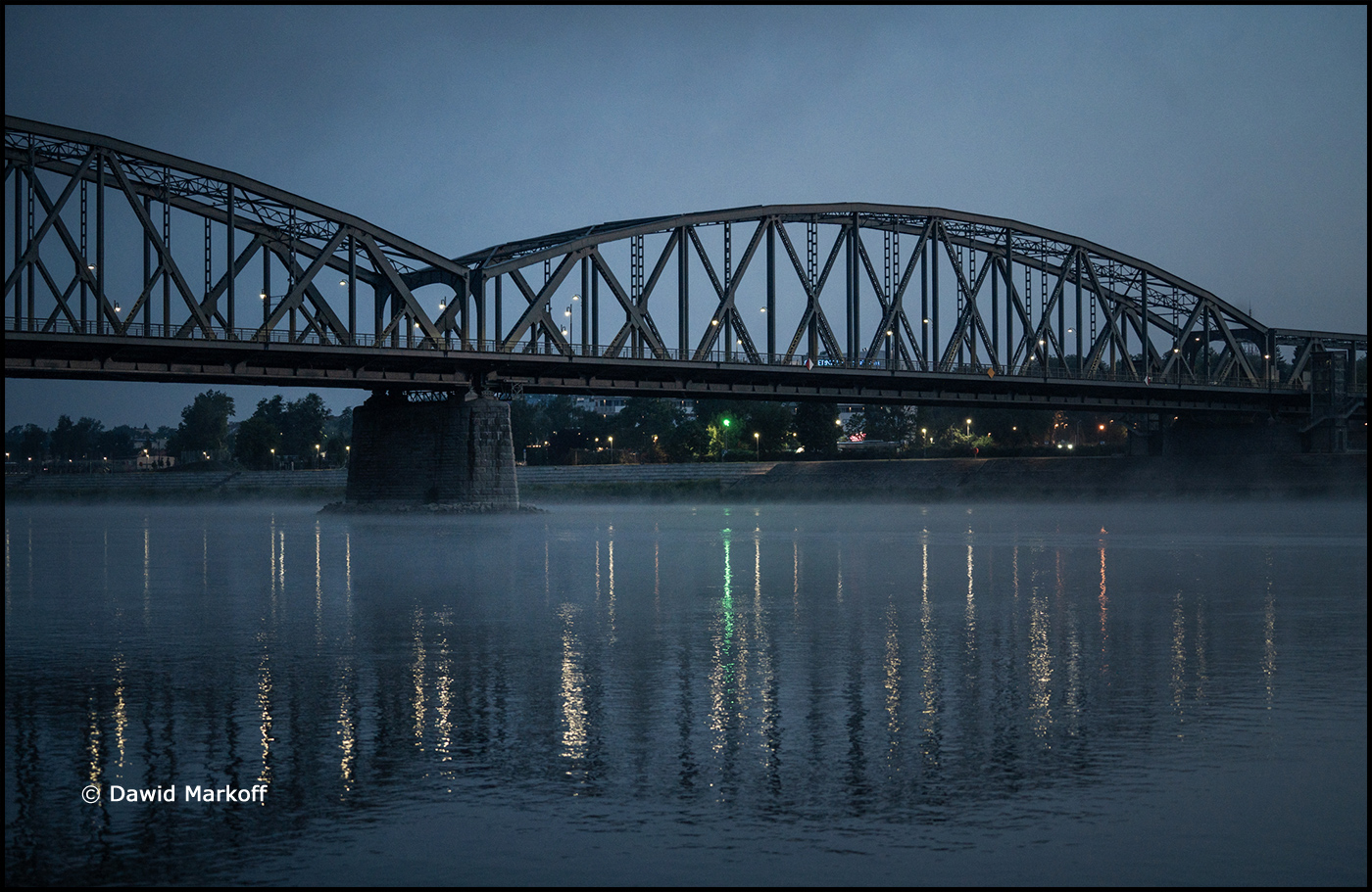 Toruń Wschód słońca by Dawid Markoff